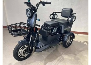 БЕЗКОШТОВНА ДОСТАВКА НА ВІДДІЛЕННЯ НОВОЇ ПОШТИЕлектричний трицикл Corso «PROTEX»  двигун 1000W, акумулятор 72V/23Ah, колеса 300-10, в коробці [Коробка]